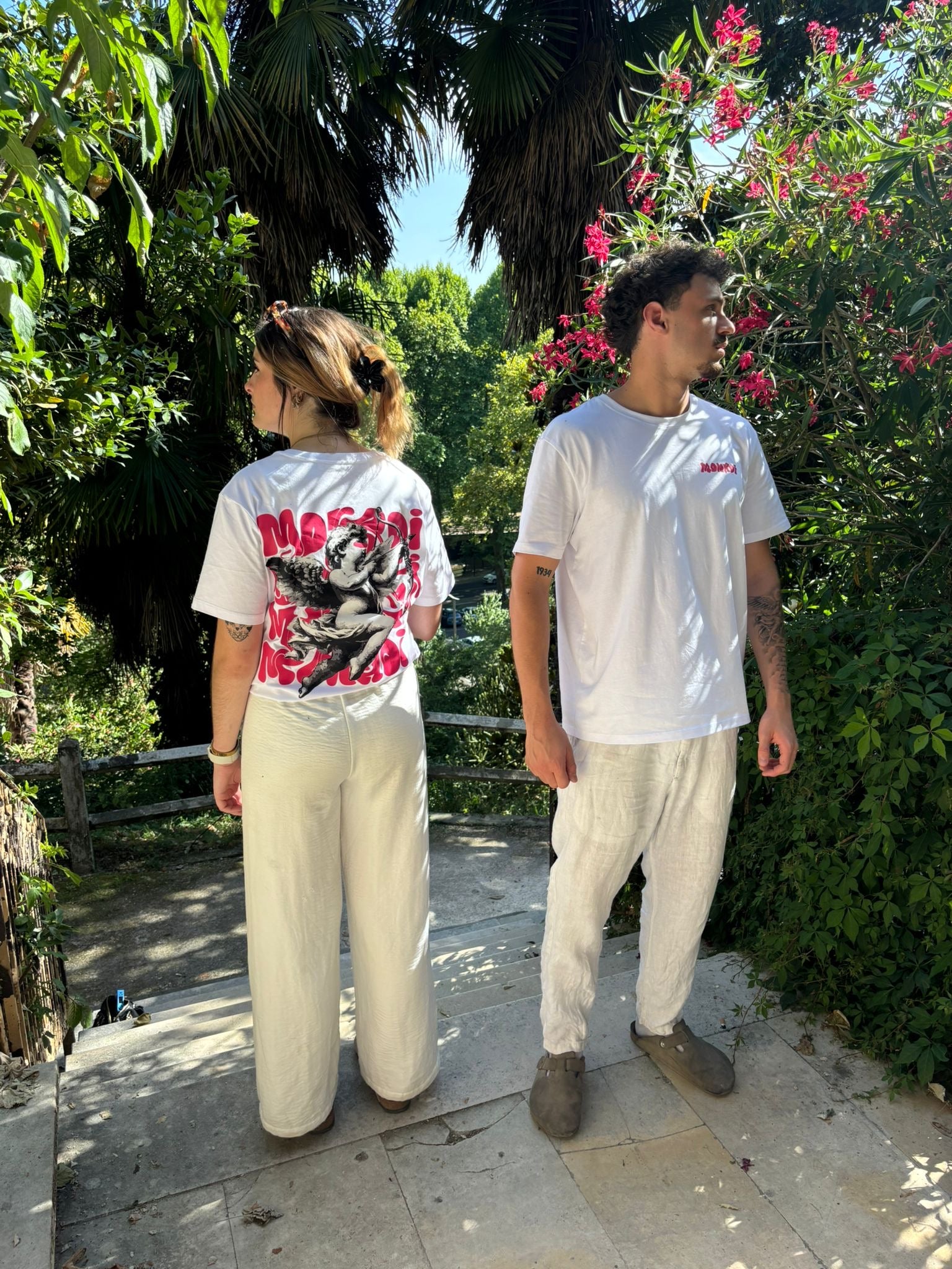 WHITE T-SHIRT ANGEL